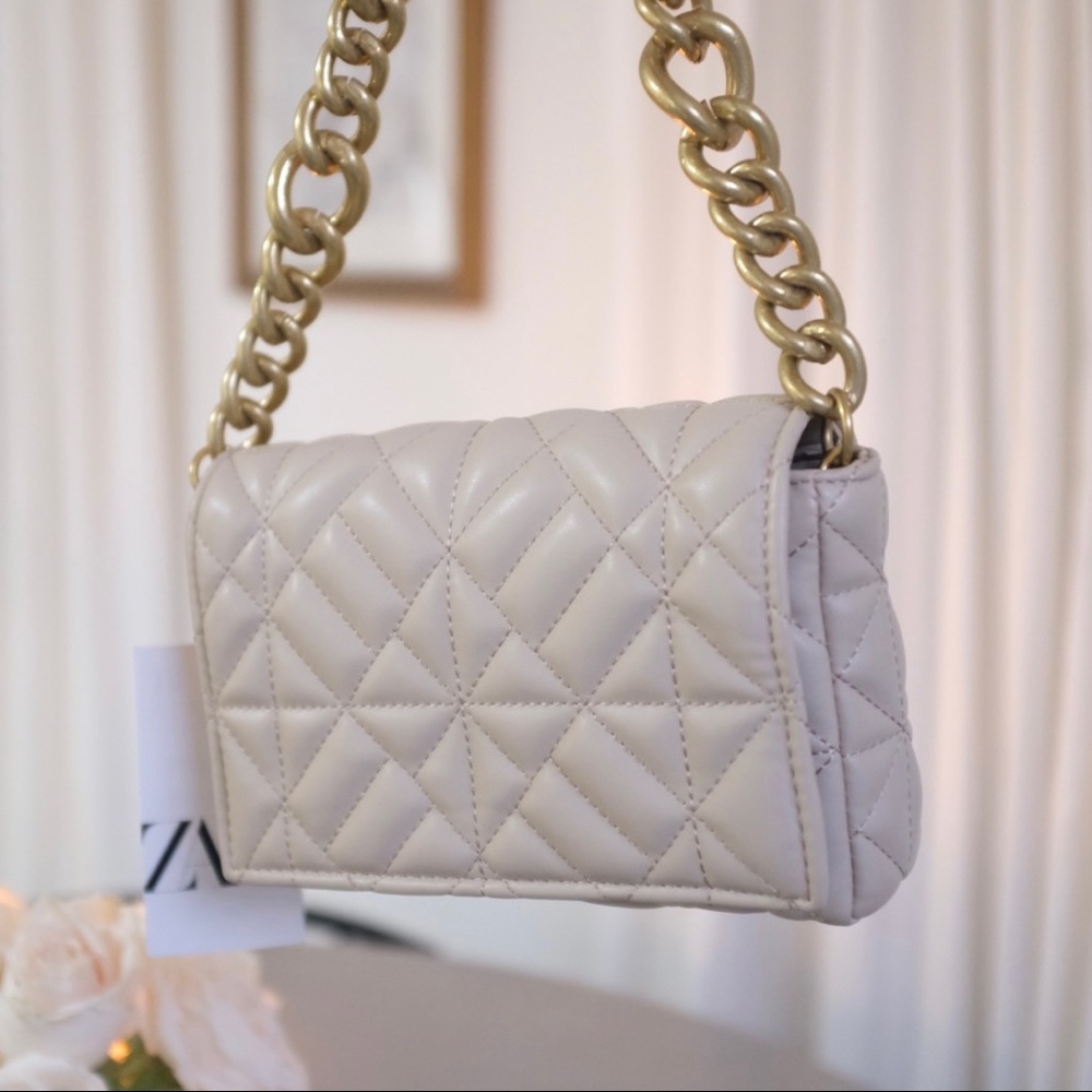 Zara Chunky Chain Beige Handbag